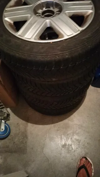 Neumáticos 175/60 R15