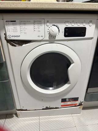 Lavadora Secadora Indesit 7kg