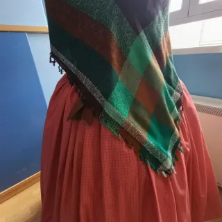 Conjunto regional negro y rosa