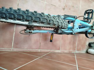 Bicicleta infantil azul