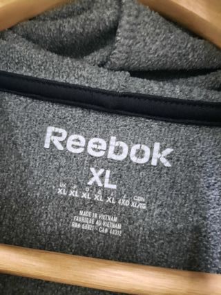 Sudadera Reebok gris 
