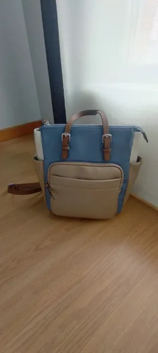 Mochila Parfois convertible en bolso 