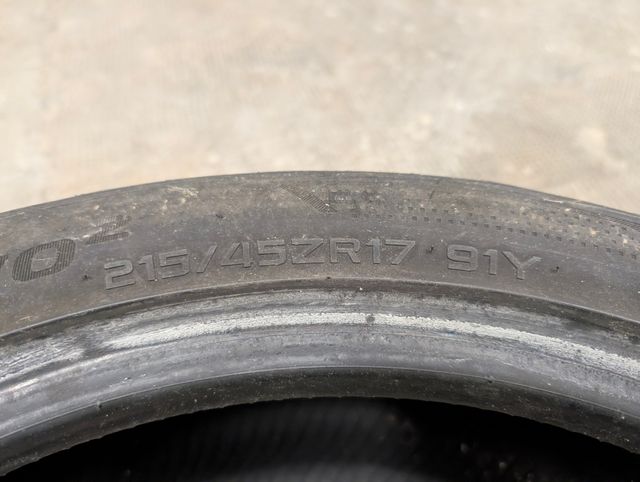 Hankook K120 215/45 R17 91Y