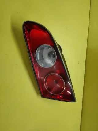 PILOTO TRASERO DERECHO PORTON SEAT IBIZA