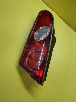 PILOTO TRASERO DERECHO PORTON SEAT IBIZA
