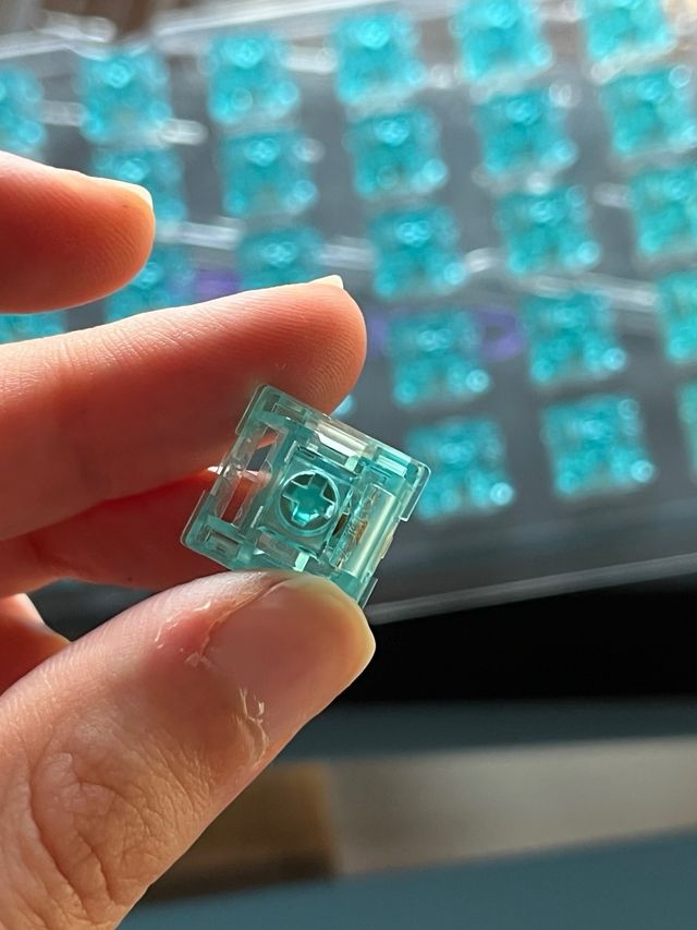 Akko Custom Switches Crystal Blue 90 piezas 