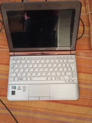 Portátil Toshiba Marrón/Gris