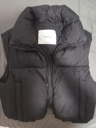 Chaleco Bershka negro talla XS