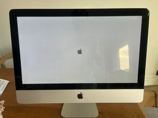 iMac 2.5 GHz Intel Core i5 4GB RAM
