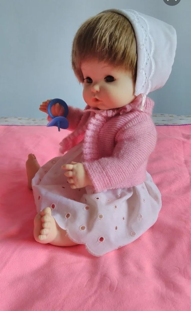 Muñeca Nenuca Vestido Rosa