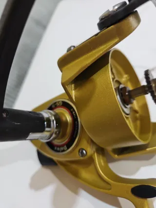 Carrete de pesca Daiwa CS9