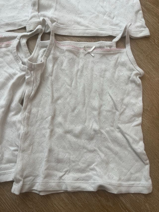 Pack 4 Camisetas Interiores Niña Blancas