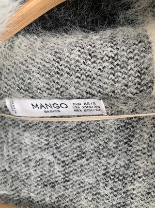 Abrigo cuadros oversize Mango Talla S