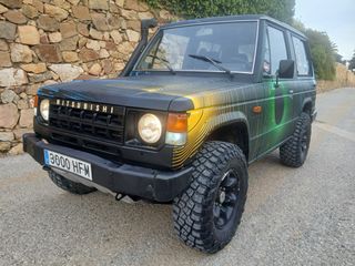 Mitsubishi Montero 1987
