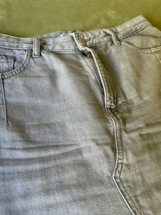 Falda vaquera midi larga Zara