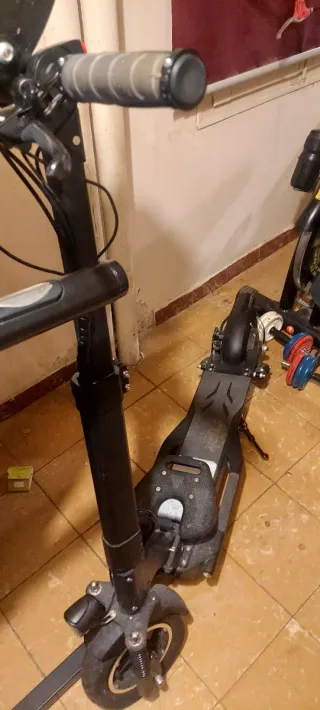 Patinete eléctrico plegable
48v y motor de 1000v