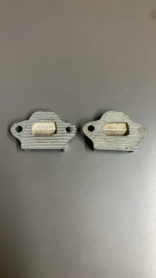 Resbalones Puerta Seat 600