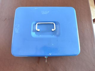 Cassetta metallica 30x24x9 cm