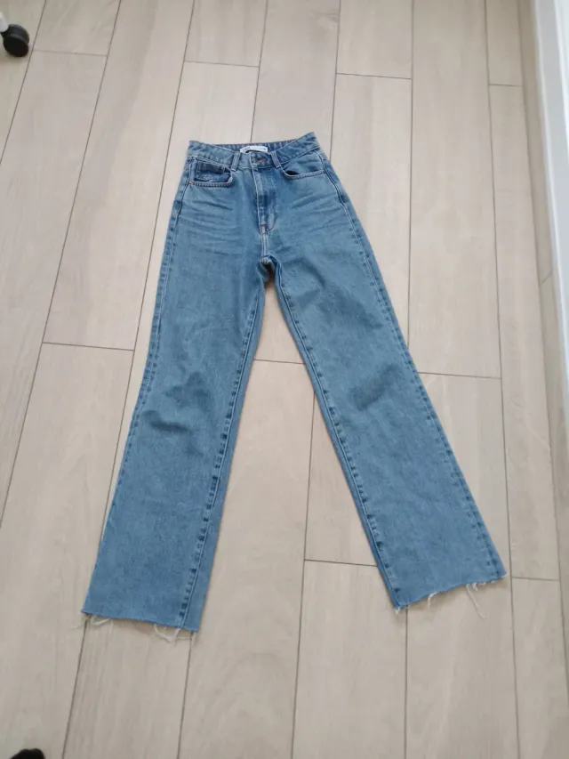 Vaqueros azules de pierna ancha