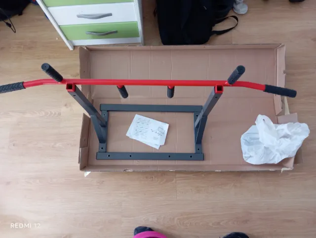 Barra de puxar dobrável