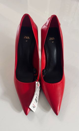 Zapatos de tacón Zara rojos talla 37