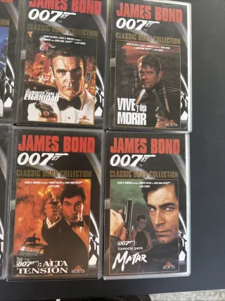 Lote 16 Películas James Bond VHS (1962-1989)