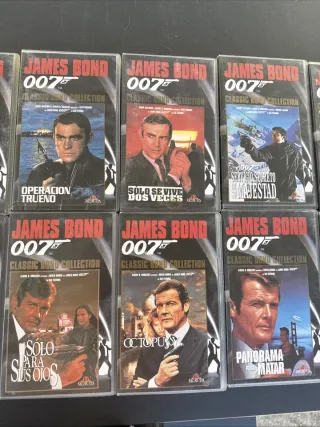 Lote 16 Películas James Bond VHS (1962-1989)