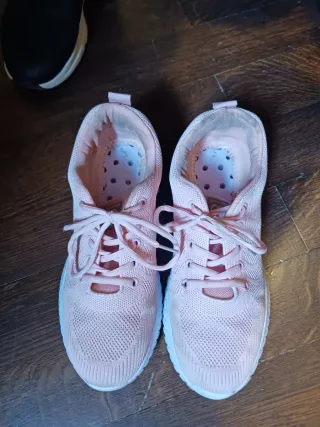 Scarpe da ginnastica rosa n. 39