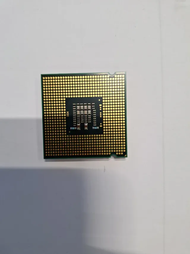 Intel Pentium E6588