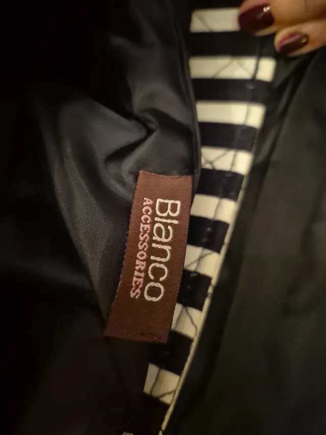 Bolso de mano rayas blanco y negro