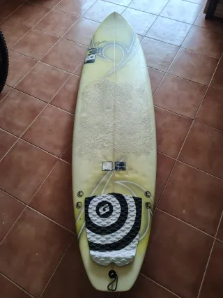 Tabla Surf Pukas Black&White 6'6"
