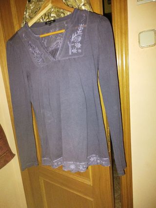Camisa morada