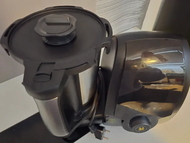 Robot de cocina Cecotec Mambo 10070