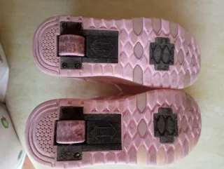 Zapatillas Patín con Luces Niña Rosa talla 34

