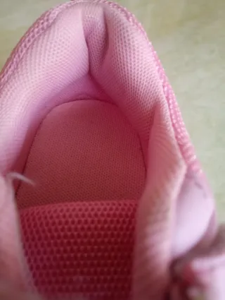 Zapatillas Patín con Luces Niña Rosa talla 34
