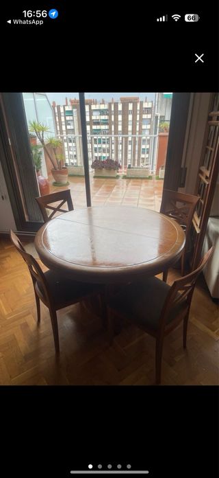 Mesa redonda extensible madera + 4 sillas