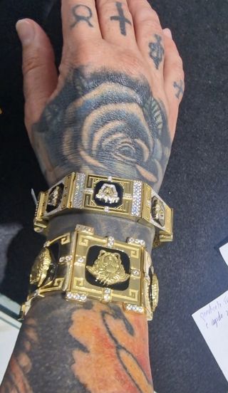 BRAZALETE/ PULSERA  ORO 18K CON CIRCONITAS MEDUSA 