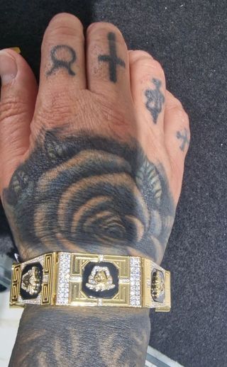 BRAZALETE/ PULSERA  ORO 18K CON CIRCONITAS MEDUSA 