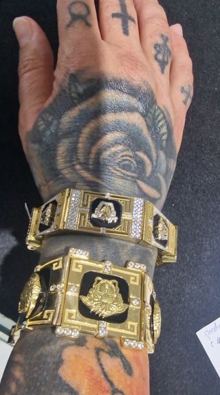 BRAZALETE/ PULSERA  ORO 18K CON CIRCONITAS MEDUSA 