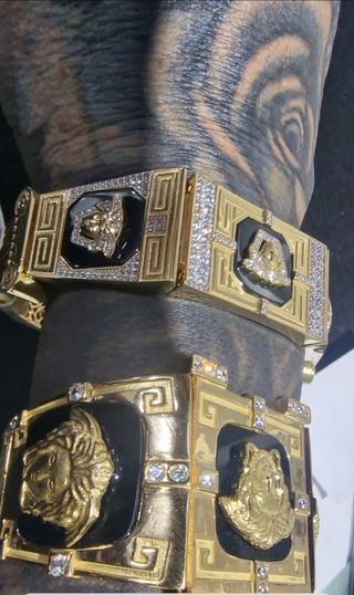 BRAZALETE/ PULSERA  ORO 18K CON CIRCONITAS MEDUSA 