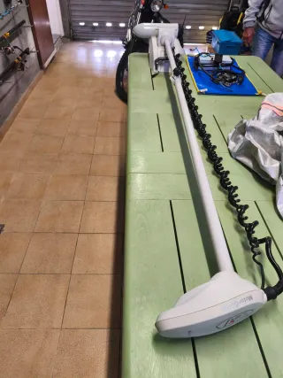 Motor posicionamiento barco 72"