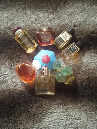 Miniaturas Perfume Chanel, Hermes, etc.5eu unidad.