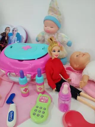 Maletín Médico Nenuco con Accesorios