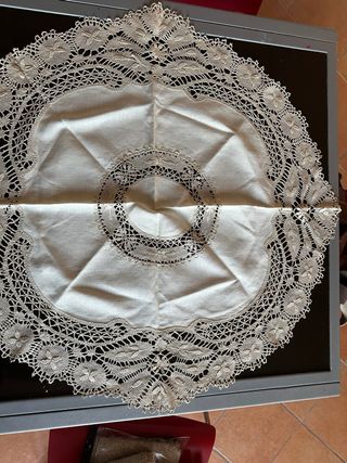 Centrotavola tombolo fatto a mano