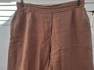 Pantalón mujer T L. Medidas en descripción 