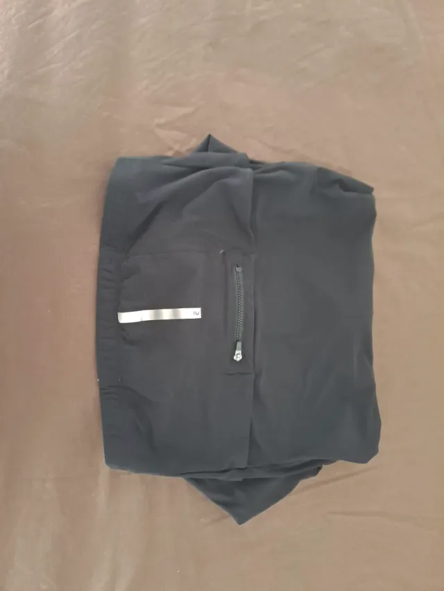 Camiseta ciclismo negra con bolsillo