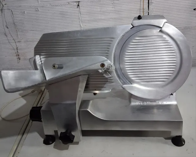 Cortadora de embutidos profesional