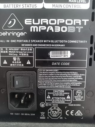 Altavoz Behringer MPA30BT Bluetooth Batería.