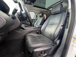 Land Rover Range Rover Velar 2.0 D240 177kW R-Dynamic HSE 4WD Auto