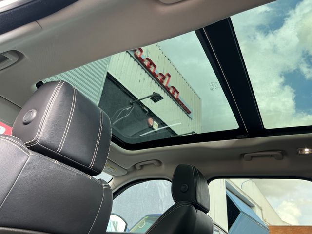 Land Rover Range Rover Velar 2.0 D240 177kW R-Dynamic HSE 4WD Auto